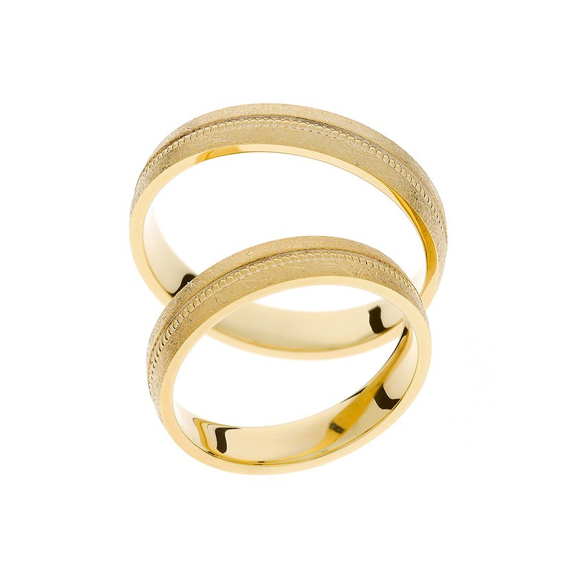 Plain Gold Matching Bands with Line Engraving: Timeless Simplicity