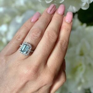 Aquamarine diamond ring